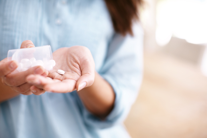 Benefits of daily aspirin outweigh risk to stomach