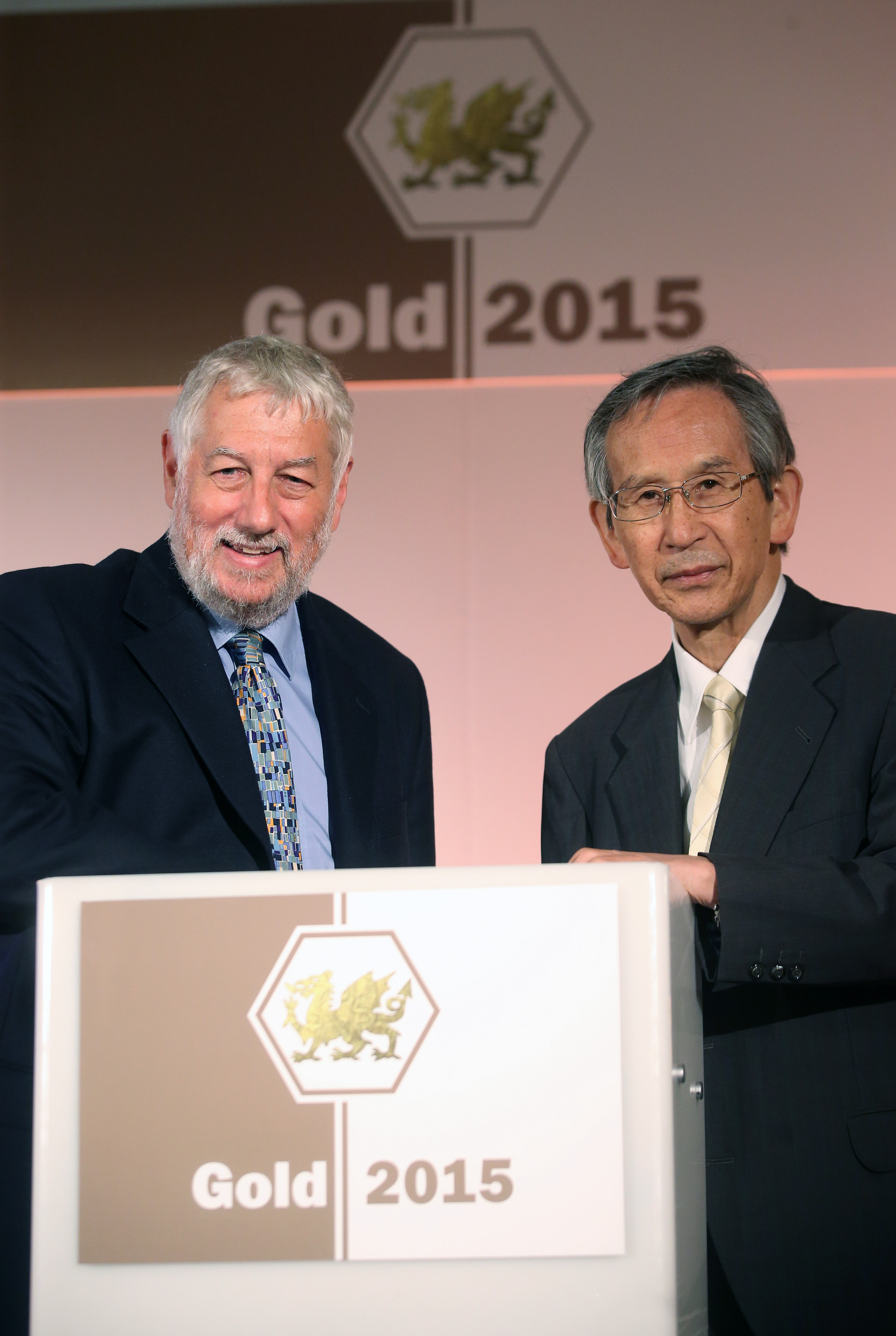Prof Graham Hutchings and Prof Masatake Haruta at Gold 2015