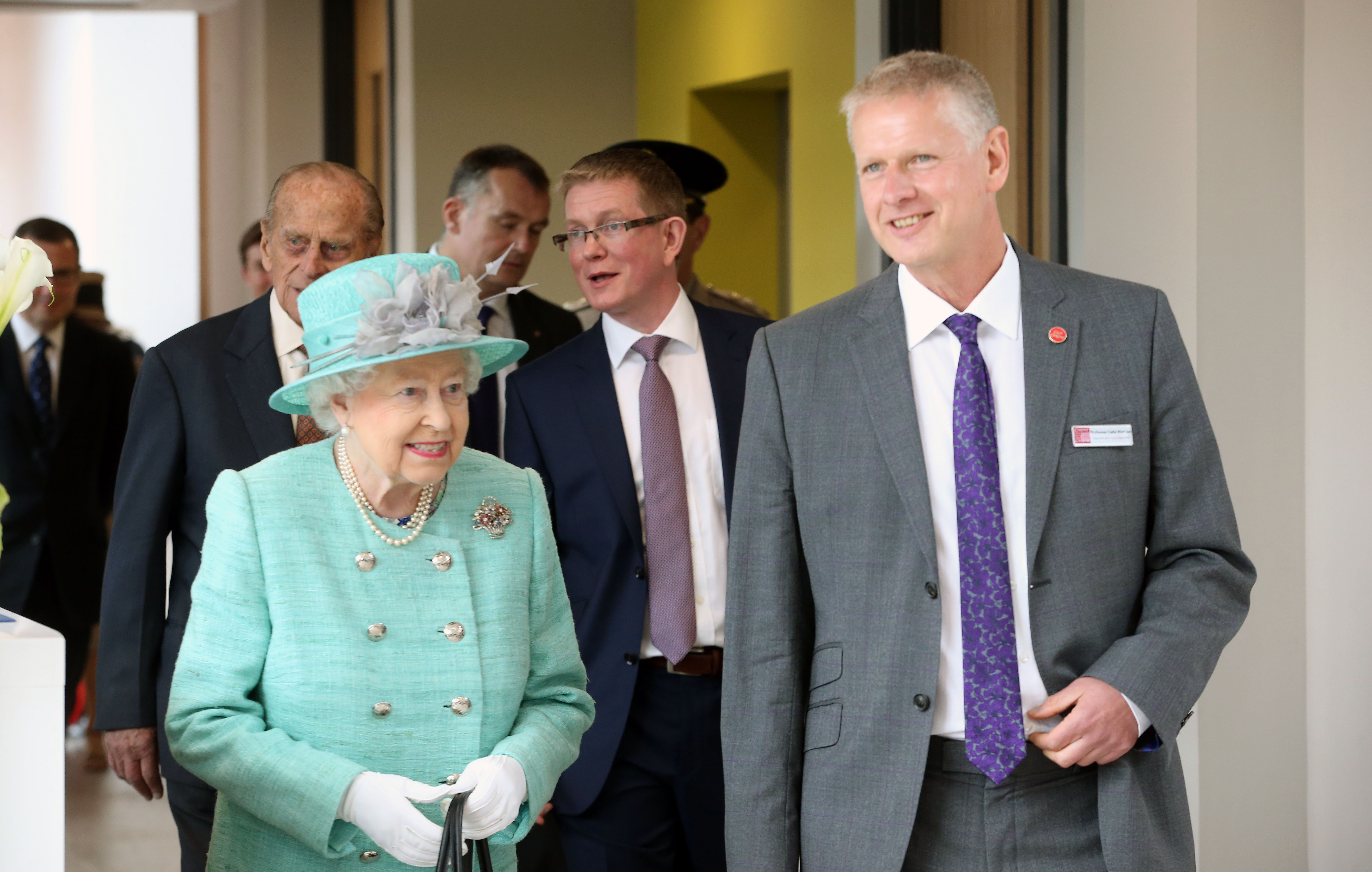 Queen with Vice Chancellor at CUBRIC